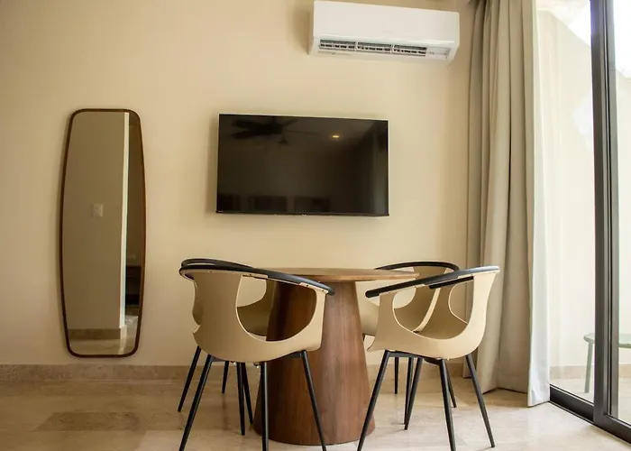 Paravian 107a, 1-bedroom Condo, * Playa del Carmen